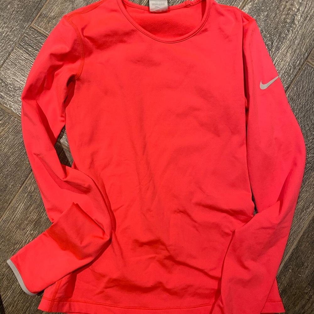 Nike hot pink dry fit